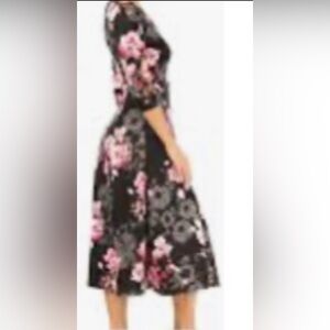 ✨⚡️💥Robbie Bee Floral Essence Paneled A-Line Midi Dress in floral black color